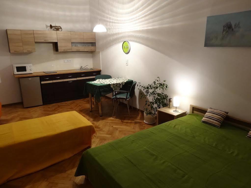 Nice Place Красков Екстериор снимка